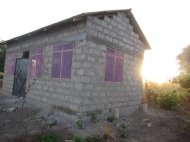 Kisarawe Schoolproject » Het dak zit er op