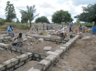 Kisarawe Schoolproject » Eerste constructies