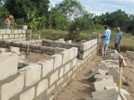 Kisarawe Schoolproject » Eerste constructies